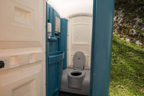 Porta potty rental for outdoor events in Ladera Heights, CA